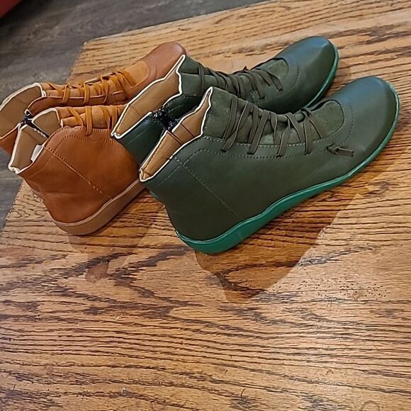 2 pair sz EU 41 pair of soft faux Leather green and brown pair ankle boots. - Picture 2 of 10